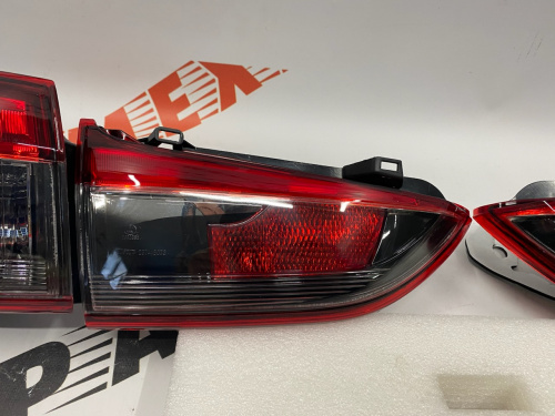 Ліхтарі комплект Mazda 6 2013-2016 (GJR9-51-150AK), аналог