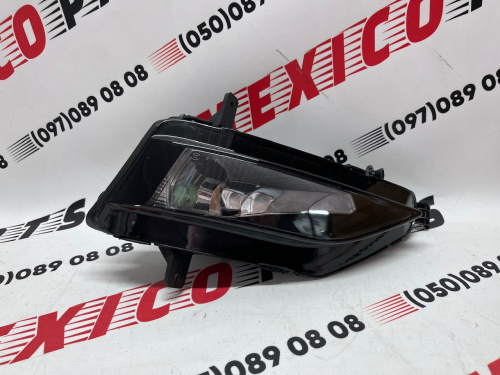 Протитуманна фара права Volkswagen Golf 7.5 (5GM941662), аналог
