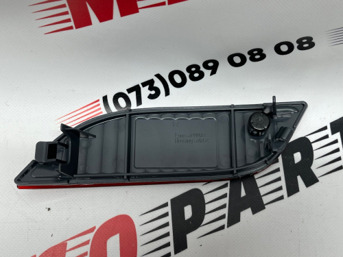 Катафот заднего бампера правый Jeep Compass 2017- (55112678AA), аналог