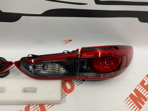 Фонари комплект Mazda 6 2017-2018 (GMN3-51-160BK), аналог