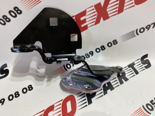 Петля капота правая Tesla Model 3 2021-2023 (1643846-00-A), аналог