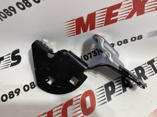 Петля капота правая Tesla Model 3 2021-2023 (1643846-00-A), аналог