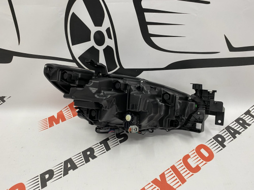 Фара с автокоректеровкою (с AFS) FULL LED левая Mazda 6 2017-2018 (GJS151041D), аналог