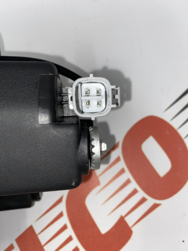 Противотуманная фара LED правая Lexus NX 2014-2017 (81220-78020), аналог