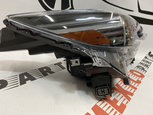 Фара правая USA без afs Mazda CX5 2017-2020 (KL2L-51-031C), аналог