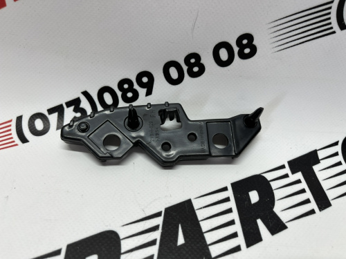 Кріплення переднього бампера праве Ford Mustang Mach-E 2021+ (LJ8Z17C946A), аналог