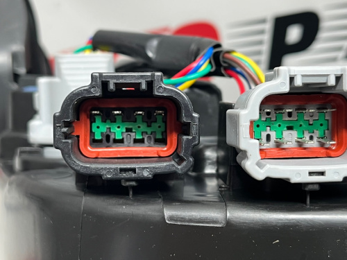 Фара левая 3 LED Mitsubishi Outlander 2023-(8301-D811), аналог