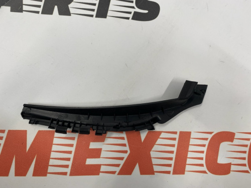Накладка крила-жабо передня ліва Nissan Sentra 2012-2019 (668953sg0a), аналог