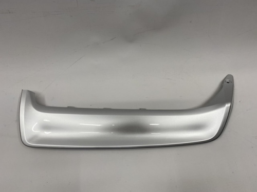 Накладка заднього бампера ліва  Nissan Qashqai 2019-2021 (85087hv00a), аналог