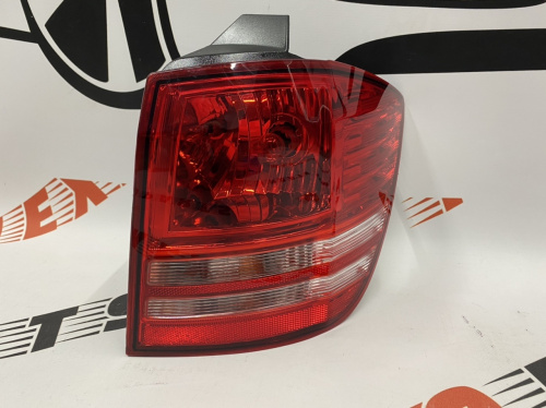 Ліхтар зовнішній (в крило) правий світлий галоген Dodge Journey 2011- (05116290AH), аналог