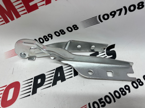 Петля капота права Volkswagen Golf 7 (5G0823302A), аналог