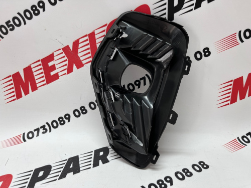 Рамка протитуманної фари права з хромом Ford Escape (Kuga) 2023+ (PJ6Z15266A) , аналог