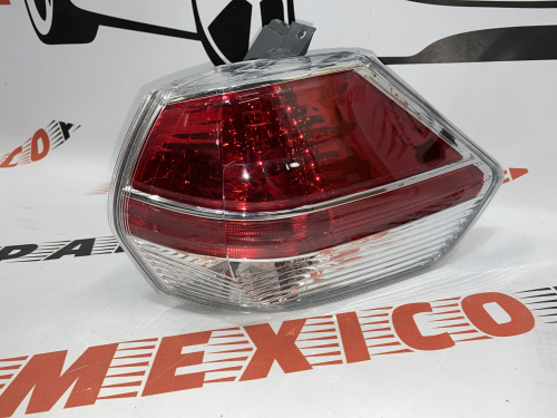 Ліхтар зовнішній (в крило) правий галоген LED Nissan X-Trail(Rogue) 2014-2016 (26550-4BA0A), аналог