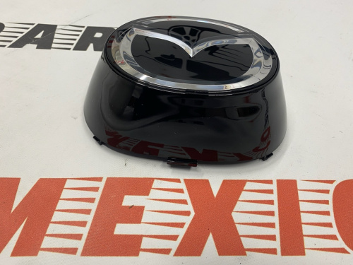 Значок простой  (не под дистрон) Mazda CX-5 2017-2021 ( ТК7951730), аналог