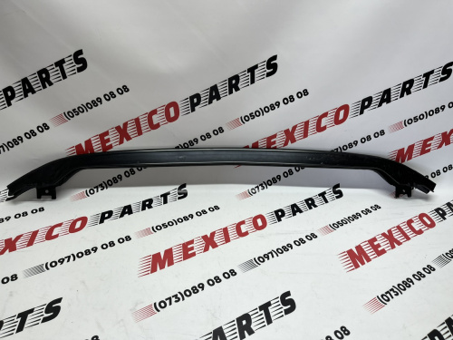 Підсилювач переднього бампера нижня частина Volkswagen Jetta 2019-2020 (17A807651), аналог