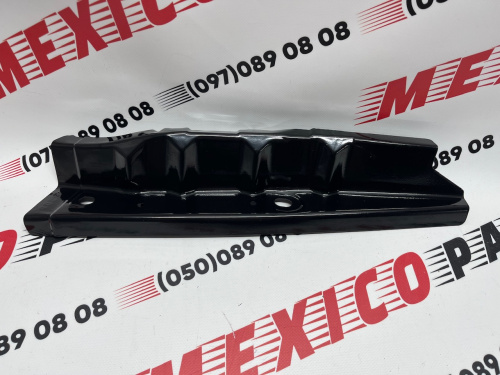 Усилитель переднего правого крыла Mazda 3 2020- (BDTS53273), аналог