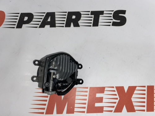 Противотуманная фара правая LED Toyota Highlander 2017-2019 (81210-02160), аналог