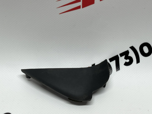 Заглушка внутренняя дверной ручки левая Mazda CX-5 2014-2017 (KD455933402), аналог