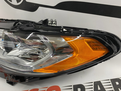 Фара ліва з led полоскою Ford Fusion 2017-2020 (HS7Z-13008-H), аналог