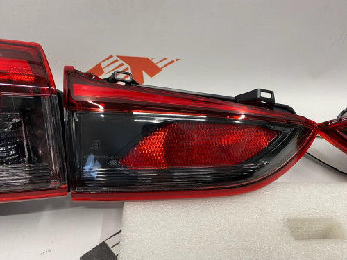 Фонари комплект Mazda 6 2017-2018 (GMN3-51-160BK), аналог