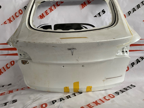 Крышка багажника оригинал б/у Tesla Model Y 2020-2023 (1493410e0a)