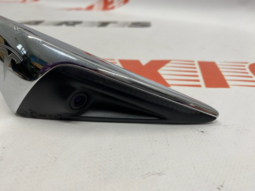 Указатель поворота левый с камерой оригинал Б/У Tesla Model 3 2017-2020 (1125107-77-E)