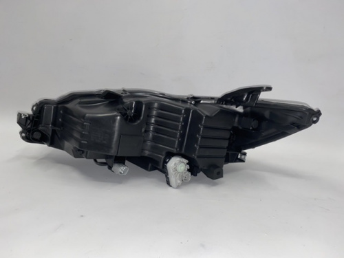 Фара правая LED (чёрная) компл. SE USA Toyota Camry 2015-2017 (81110-06C80), аналог