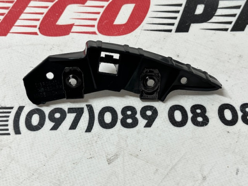 Кріплення переднього бампера праве Ford Bronco Sport 2021-2024 (M1PZ17C947A), аналог