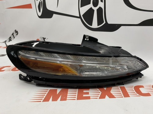 ДХО-поворотник правий Jeep Cherokee KL 2014-2018 (68321886AC), аналог