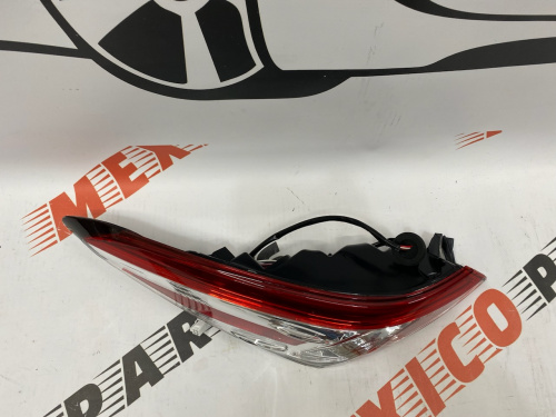 Фонарь левый наружный LED Toyota Camry 2018-2020 (81560-06730), аналог