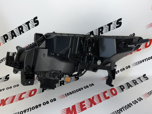 Фара правая Mitsubishi ASX 2020- (8301D640), аналог