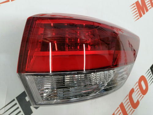 Ліхтар зовнішній ( в крило) правий Toyota Highlander 2017-2019 ( 81550-0E161), аналог