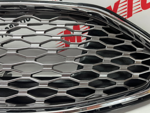 Решітка радіатора комплект.спорт Ford Fusion 2017-2018 (HS7Z8200VA), аналог