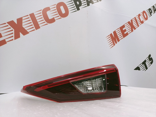 Фонарь задний внутренний левый LED Mazda 3 2016-2018 (B53W-51-3G0A), аналог