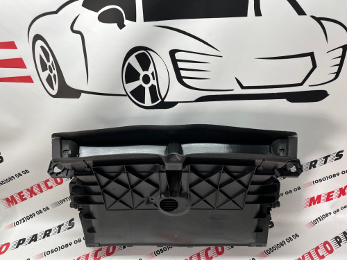 Касета радиаторов Tesla Model Y 2021-2023 (1607808-00-A), аналог