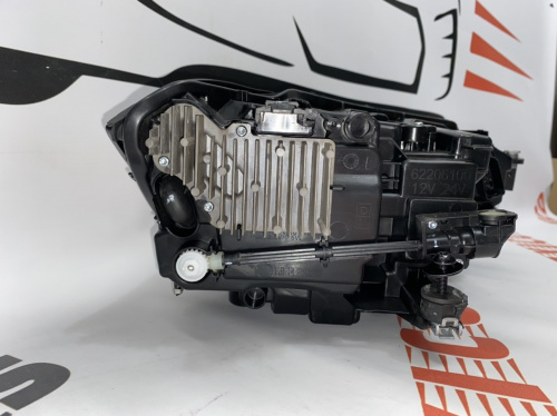 Комплект фар ліва і права LED Volkswagen Jetta 2019- (17A941035F), аналог