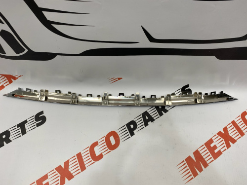 Хром переднього бампера Nissan X-Trail(Rogue) 2021- 2023 (62072-6RA0A), аналог