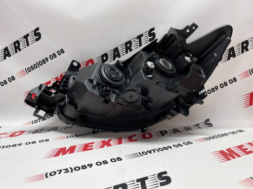 Фара правая черная Mazda CX5 2014-2017, аналог