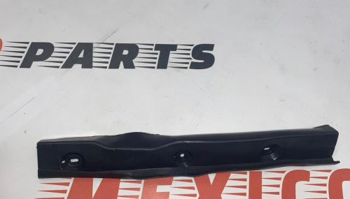 Накладка переднего крыла левая Mazda 3 2013-2018 (B45A56916A), аналог