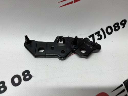 Кріплення переднього бампера ліве Ford Mustang Mach-E 2021+ (LJ8Z17C947A), аналог