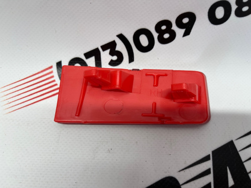 Катафот заднього бампера правий Volkswagen Touareg  2011-2014 (7P6945106), аналог