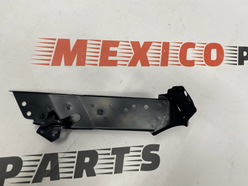 Крепление переднего крыла левое Mazda CX-5 2011-2017 (KD5352240), аналог