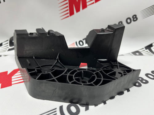 Кріплення переднього бампера-фара праве Nissan X-Trail(Rogue) 2014-2016 (260424BA0A), аналог