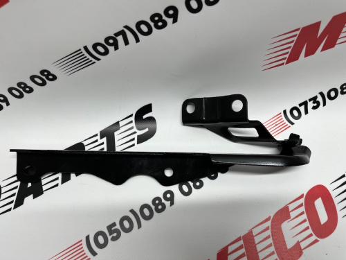 Петля капота правая Mazda CX5 2017-2020 (KB7W52410), оригинал