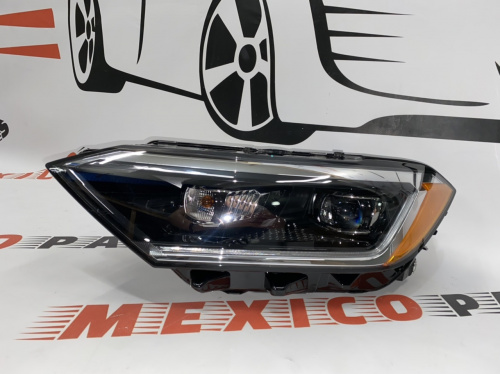 Комплект фар ліва і права LED Volkswagen Jetta 2019- (17A941035F), аналог