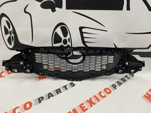 Решётка радиатора в сборе черная Mazda CX5 2011-2014 (KD4550710E), аналог