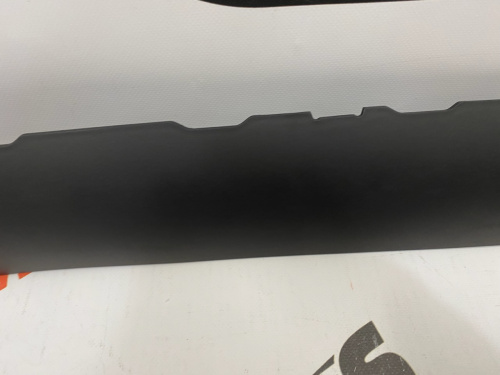 Накладка порога правая Tesla Model 3 2017-2023 (108982900D), аналог