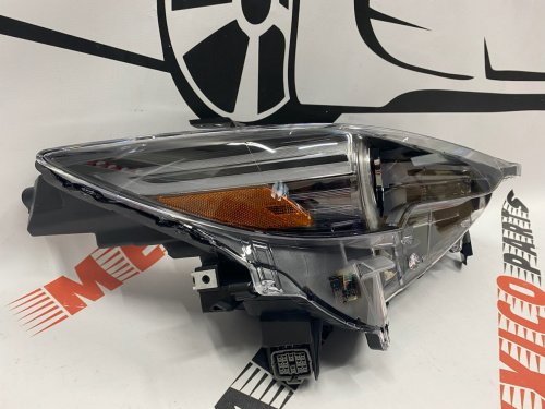 Фара правая LED  Mazda CX5 2017-2020 (KL2J51031D), аналог