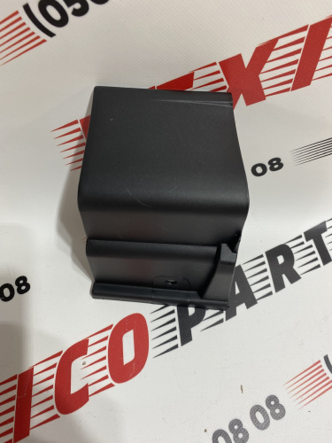 Накладка на переднюю арку нижняя левая Mazda CX-5 2022- (KPF151W80), аналог