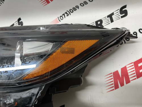 Фара ліва з жовтим катафотом Nissan Qashqai 2019-2021 (26060-6MR0A), аналог